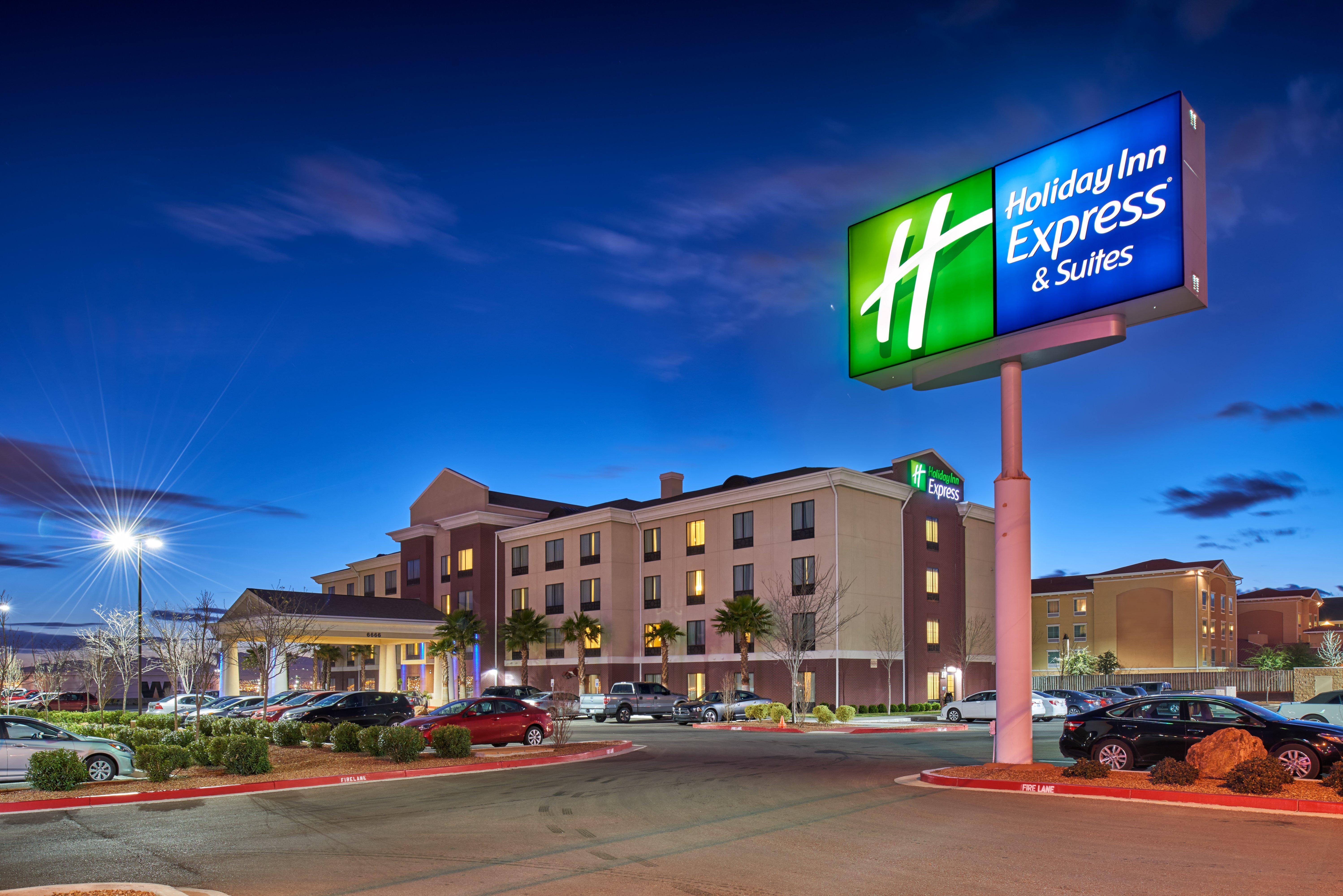 Holiday Inn Express & Suites El Paso Airport By Ihg Exterior photo