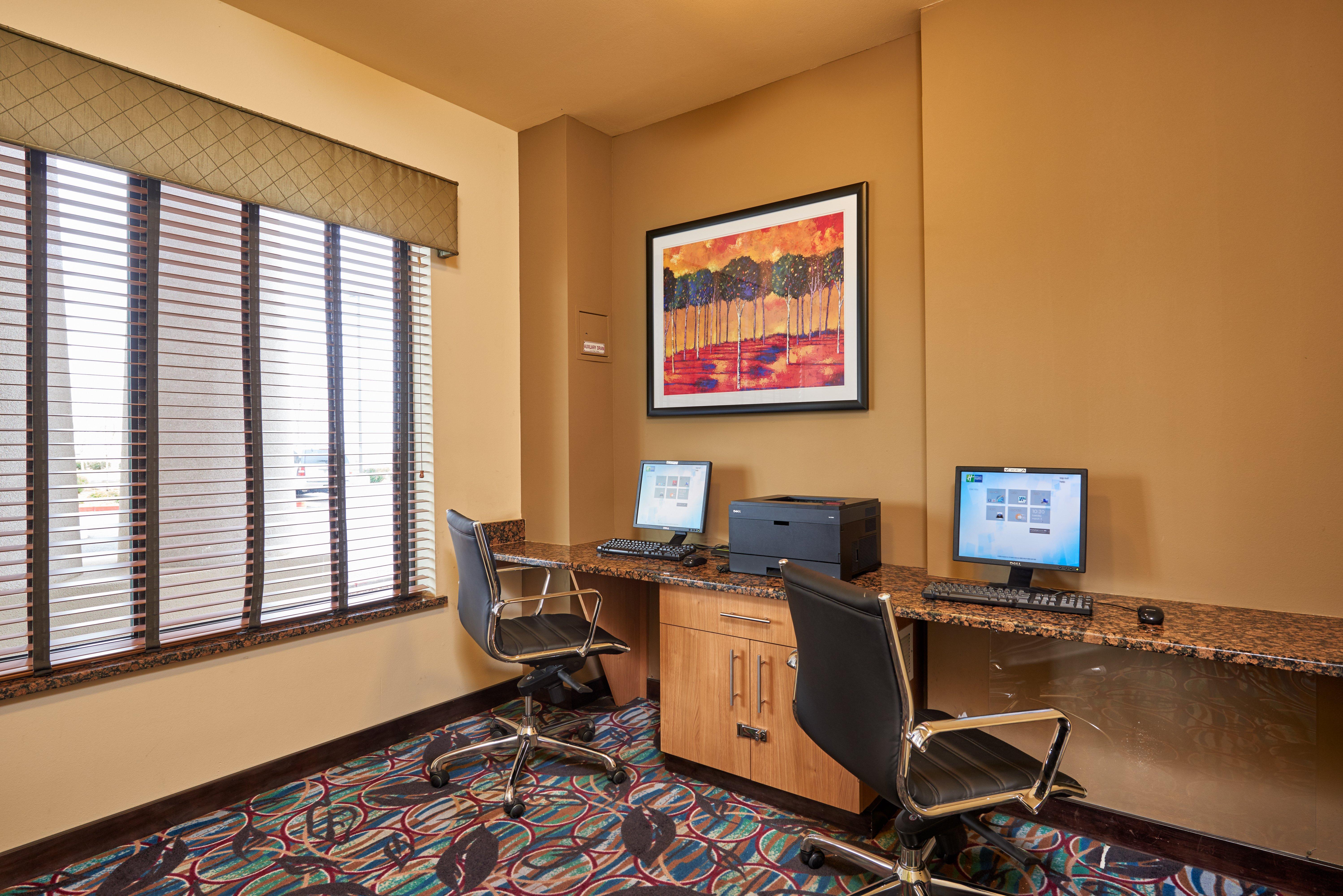 Holiday Inn Express & Suites El Paso Airport By Ihg Exterior photo
