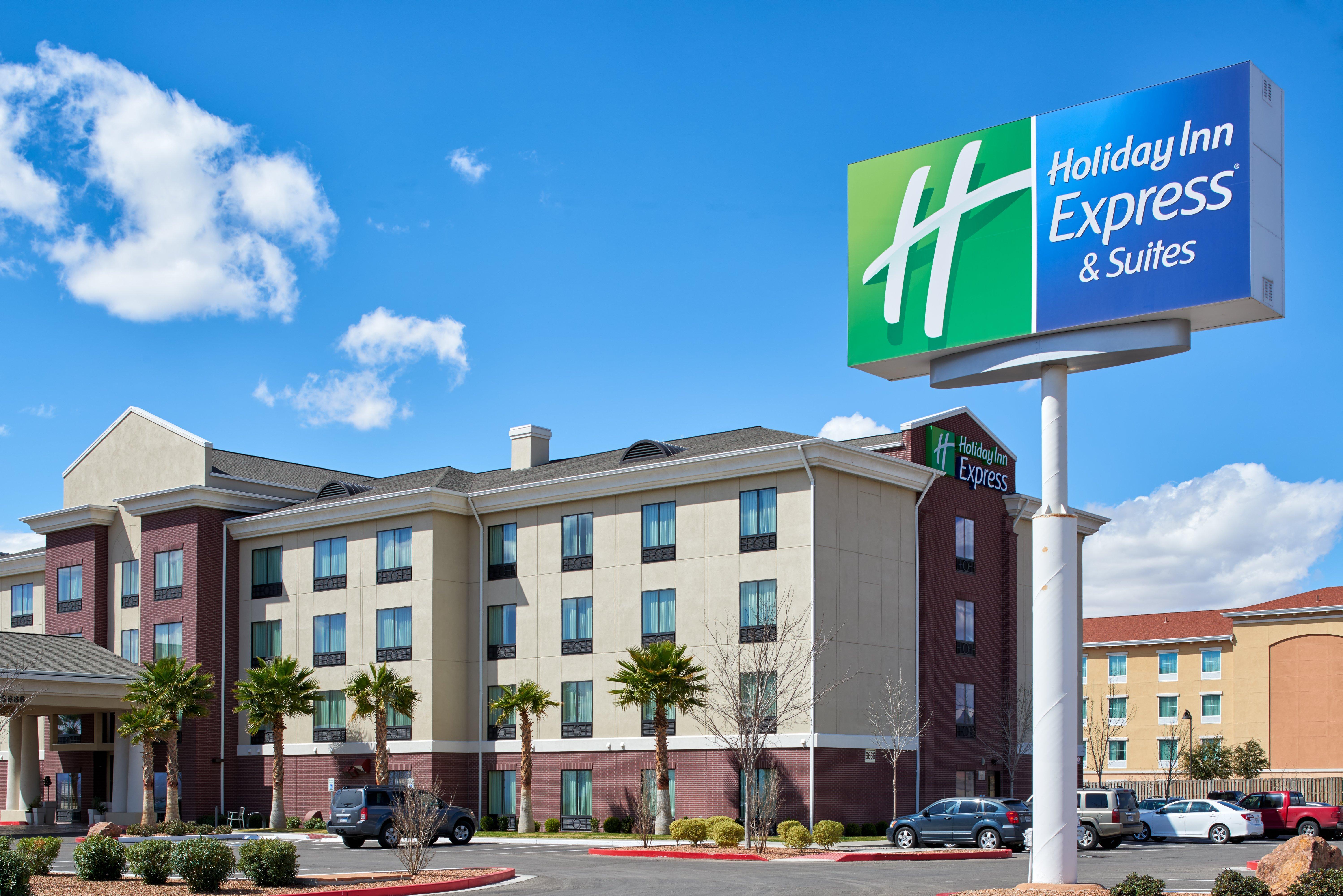 Holiday Inn Express & Suites El Paso Airport By Ihg Exterior photo